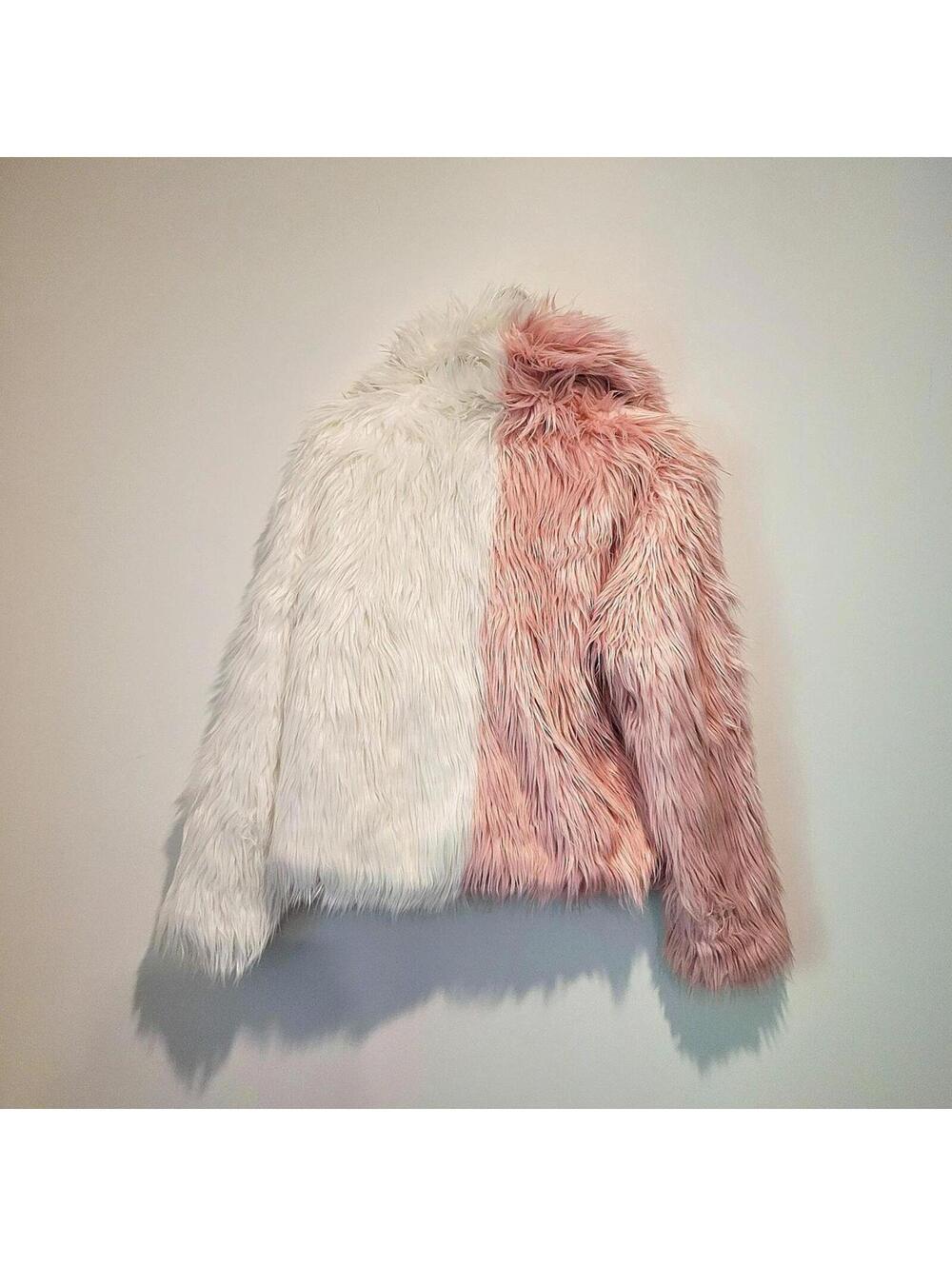✨ NWOT Club Exx 'Blush Balancing Act' Faux Fur Jacket ✨ - Picture 3 of 3